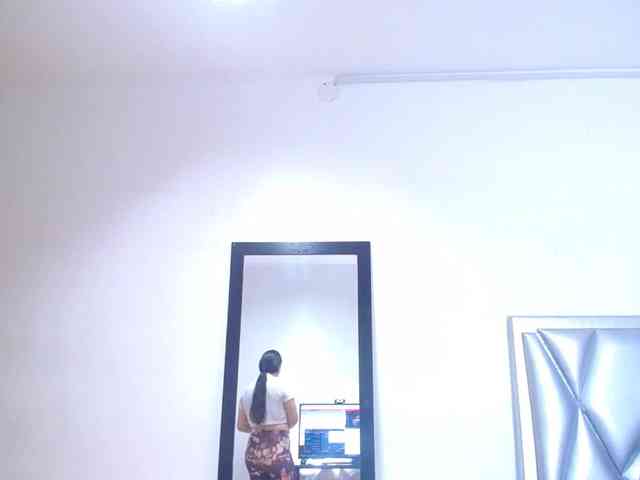 sexycum-dumpster webcam