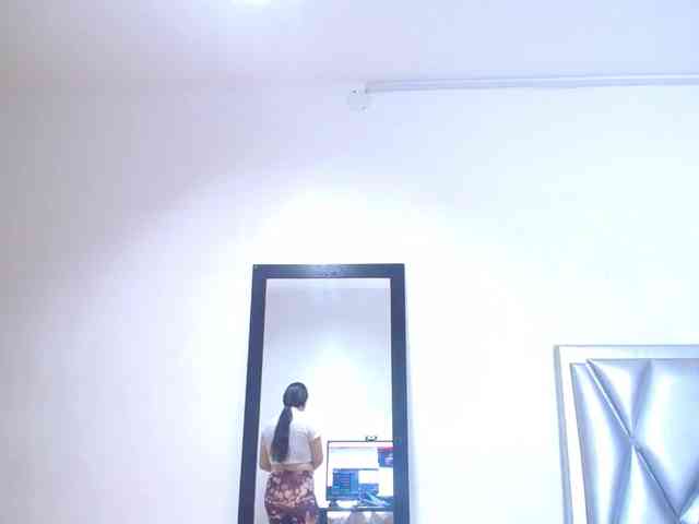 sexycum-dumpster webcam