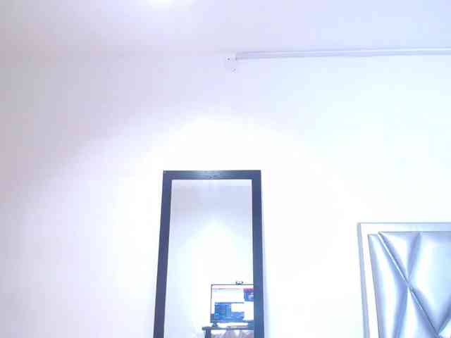 sexycum-dumpster webcam