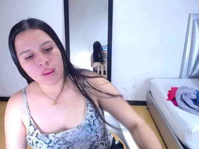 sexycum-dumpster webcam