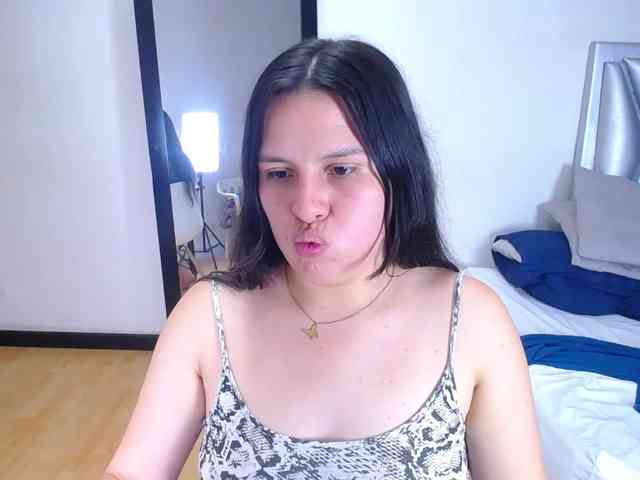 sexycum-dumpster webcam