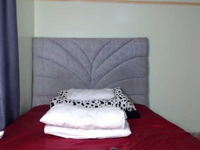 iamshania's BongaCams show and profile