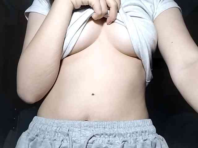 LakieshaBlasco webcam