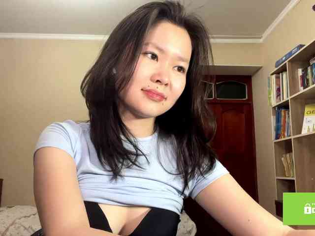 LakieshaBlasco webcam