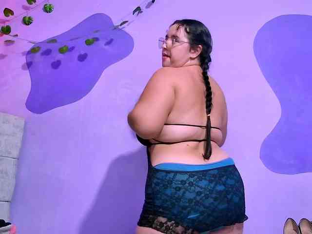 Lorena-Adamsx webcam