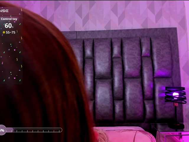 CloeBonet's BongaCams show and profile