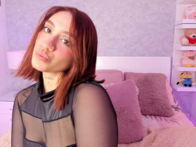 CloeBonet's BongaCams show and profile