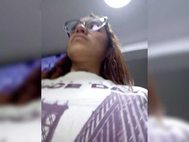 CloeBonet's BongaCams show and profile