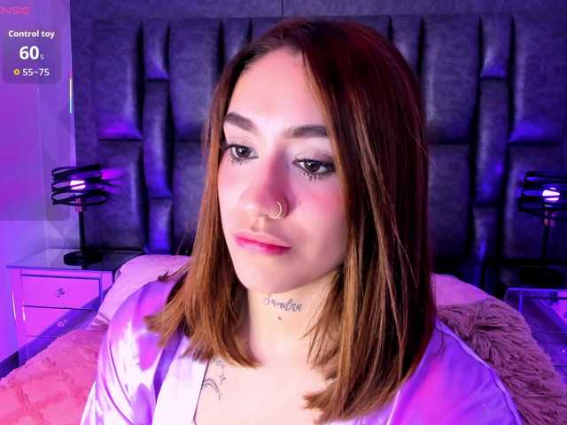 CloeBonet's BongaCams show and profile