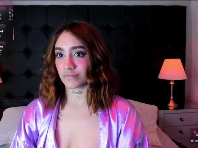 CloeBonet's BongaCams show and profile