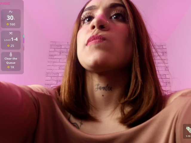 CloeBonet's BongaCams show and profile