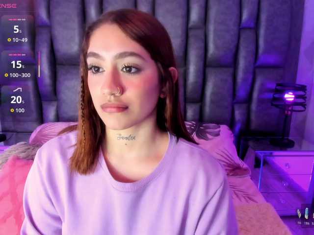 CloeBonet's BongaCams show and profile