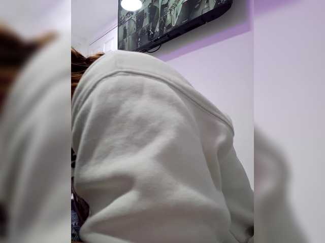 CloeBonet's BongaCams show and profile