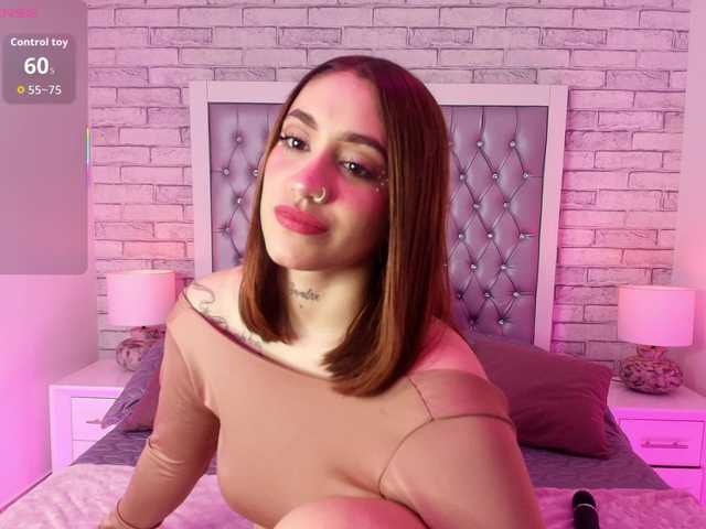 CloeBonet's BongaCams show and profile