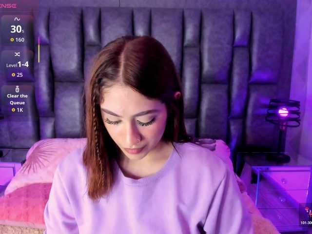 CloeBonet's BongaCams show and profile