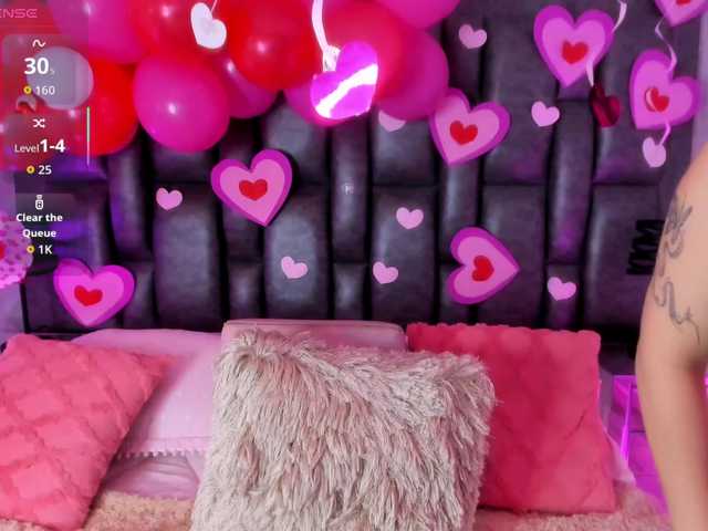 CloeBonet's BongaCams show and profile