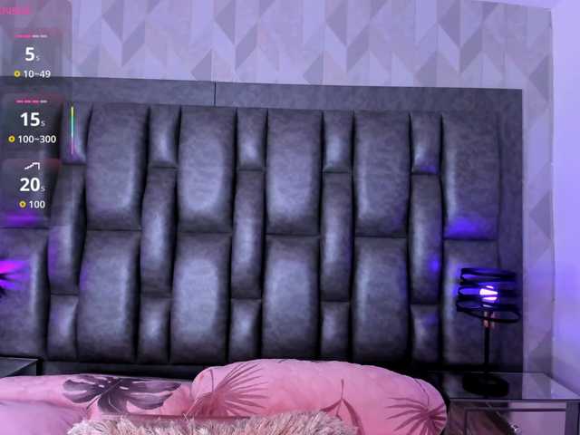 CloeBonet's BongaCams show and profile