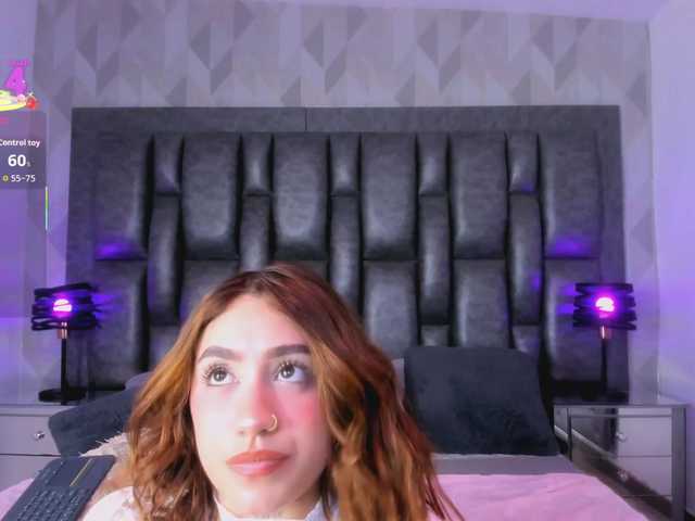 CloeBonet's BongaCams show and profile