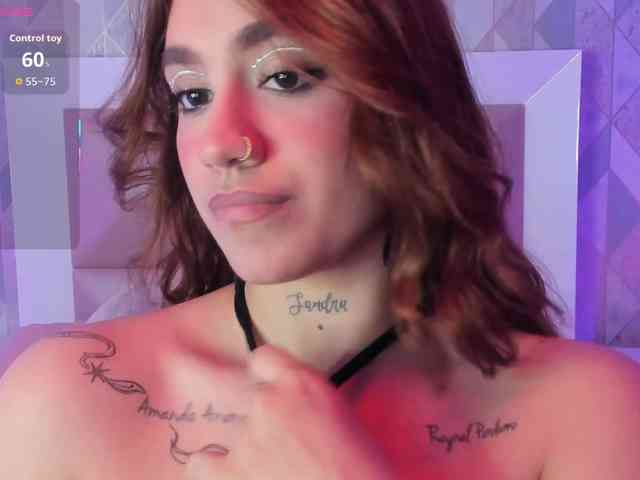 CloeBonet Live Webcam on BongaCams