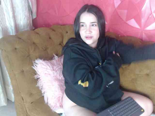 ChloeMiller webcam