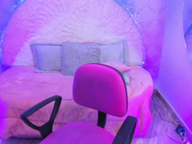 Valentina-clk's BongaCams show and profile