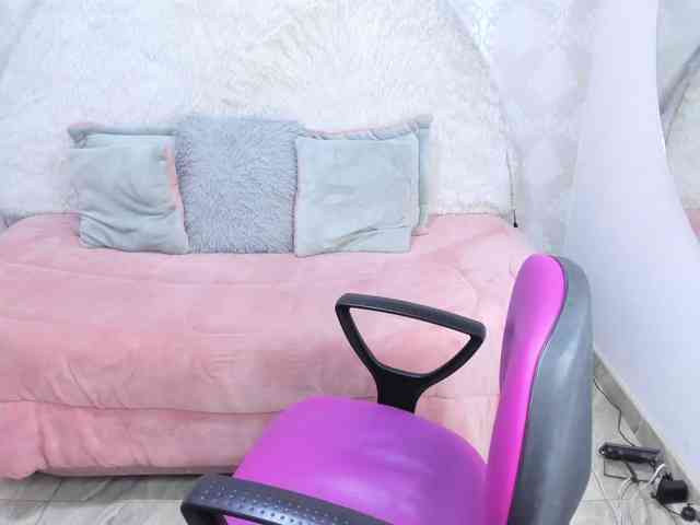 Valentina-clk webcam