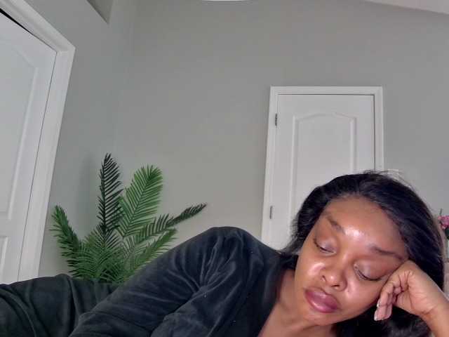 Ataliahh's BongaCams show and profile