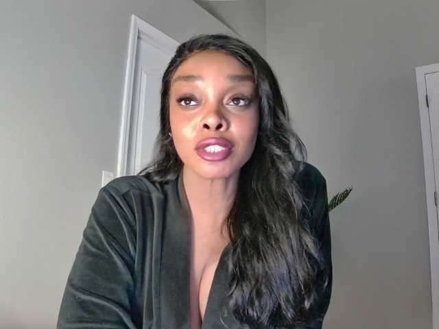 Ataliahh's BongaCams show and profile