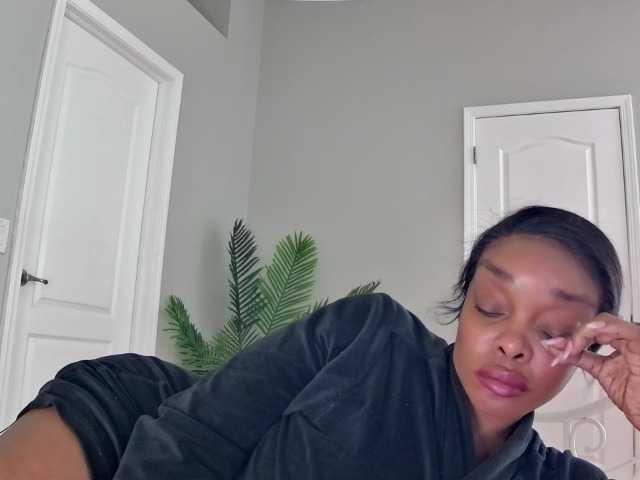 Ataliahh's BongaCams show and profile