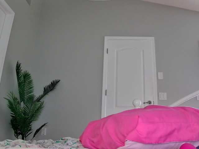 Ataliahh's BongaCams show and profile