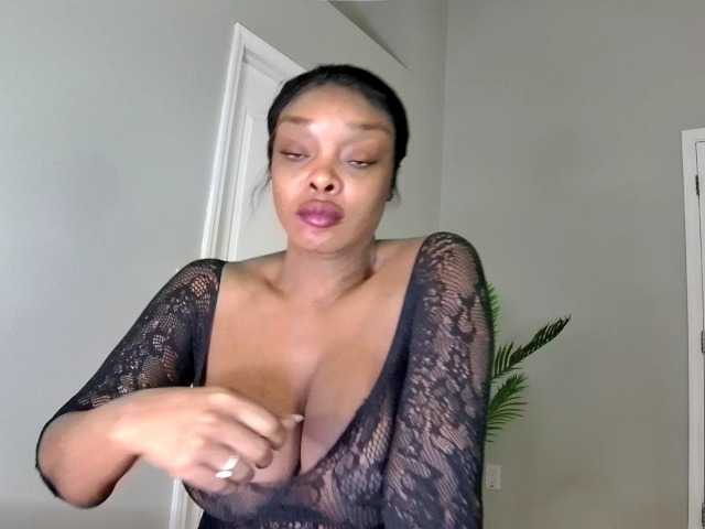 Ataliahh's BongaCams show and profile