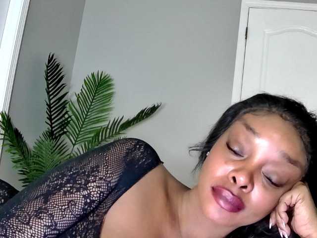 Ataliahh's BongaCams show and profile