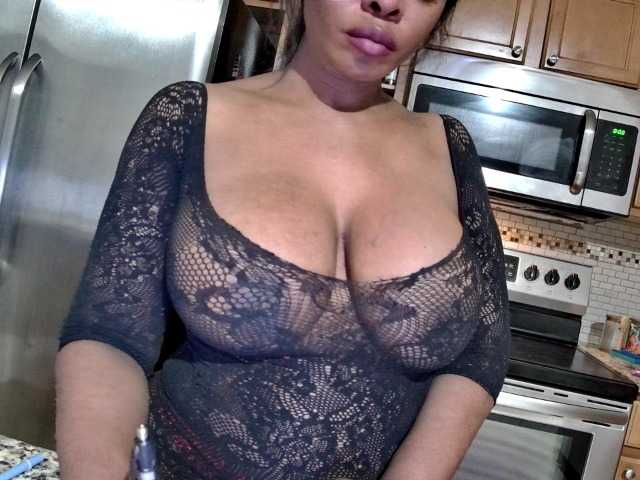 Ataliahh's BongaCams show and profile