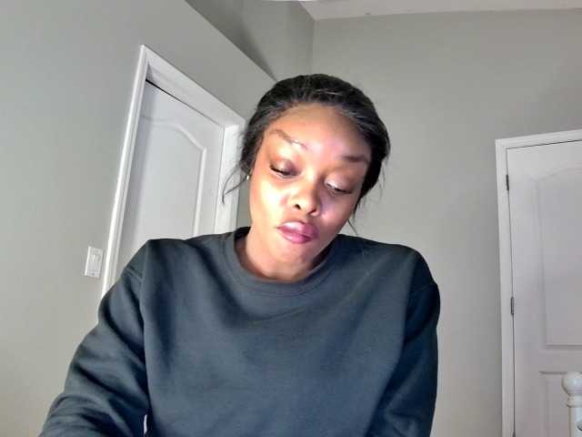 Ataliahh's BongaCams show and profile