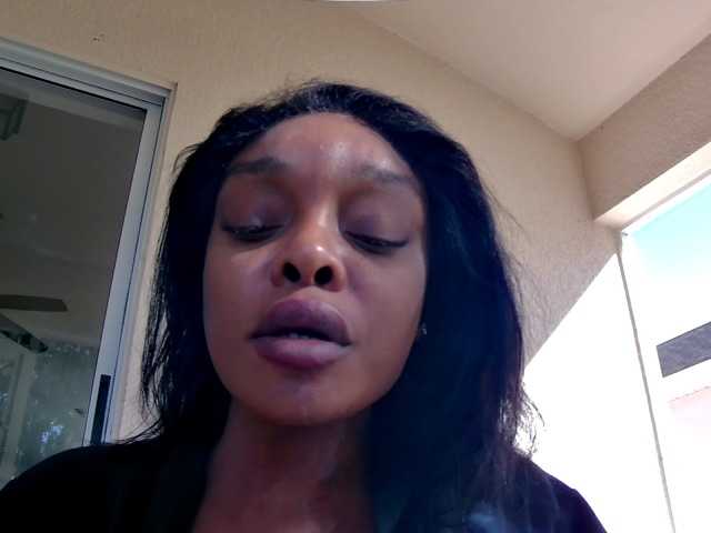 Ataliahh's BongaCams show and profile