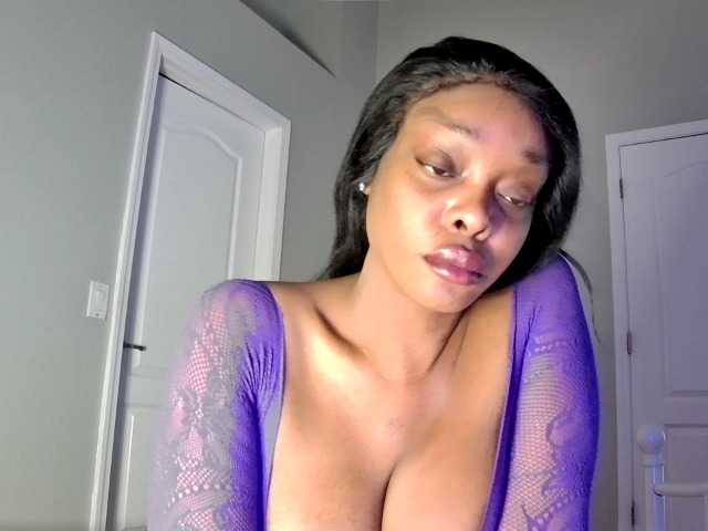Ataliahh's BongaCams show and profile