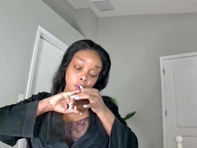 Ataliahh's BongaCams show and profile