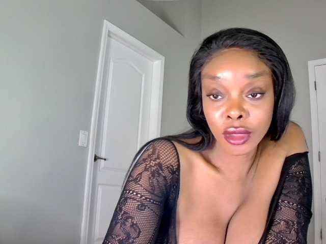 Ataliahh's BongaCams show and profile