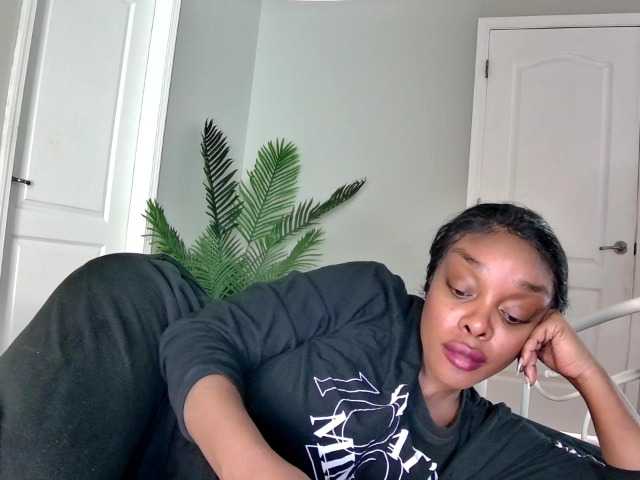 Ataliahh's BongaCams show and profile