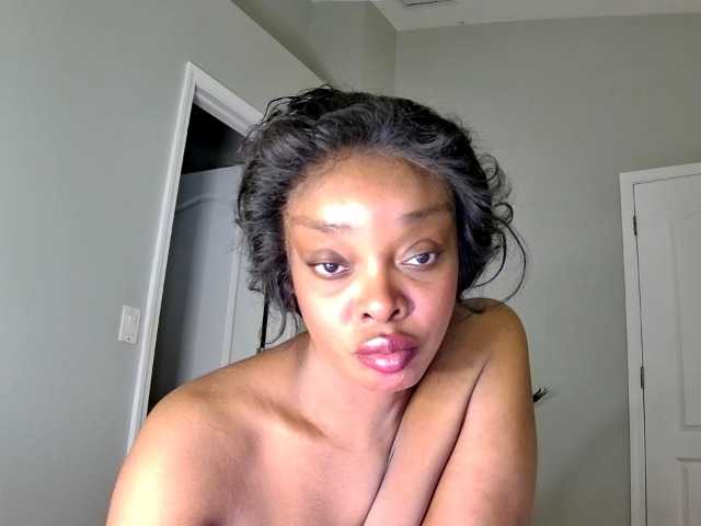 Ataliahh's BongaCams show and profile