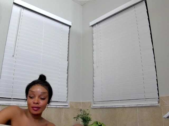 Ataliahh's BongaCams show and profile
