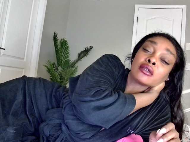 Ataliahh's BongaCams show and profile