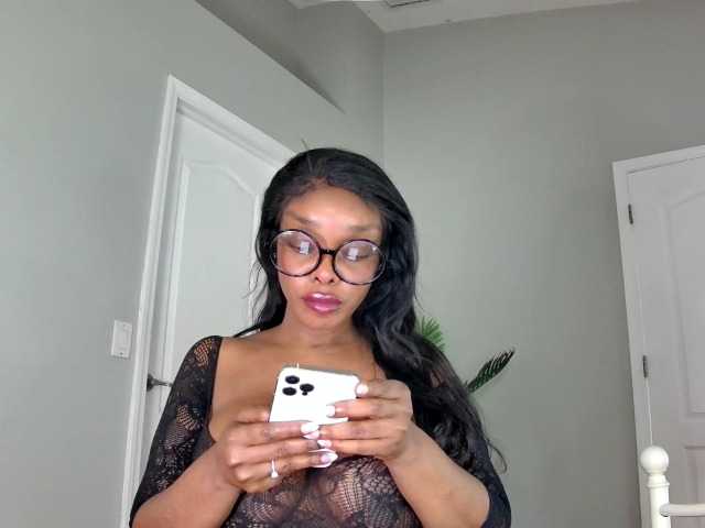 Ataliahh's BongaCams show and profile