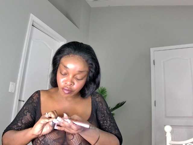 Ataliahh's BongaCams show and profile