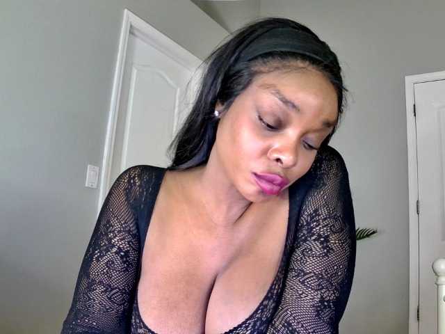 Ataliahh's BongaCams show and profile