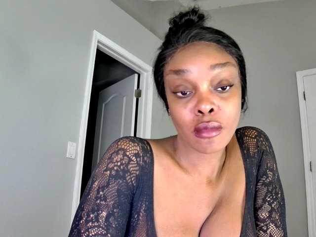 Ataliahh's BongaCams show and profile