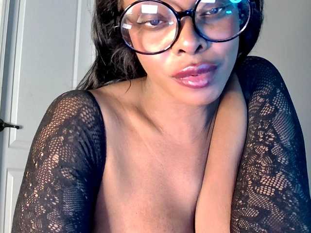 Ataliahh's BongaCams show and profile