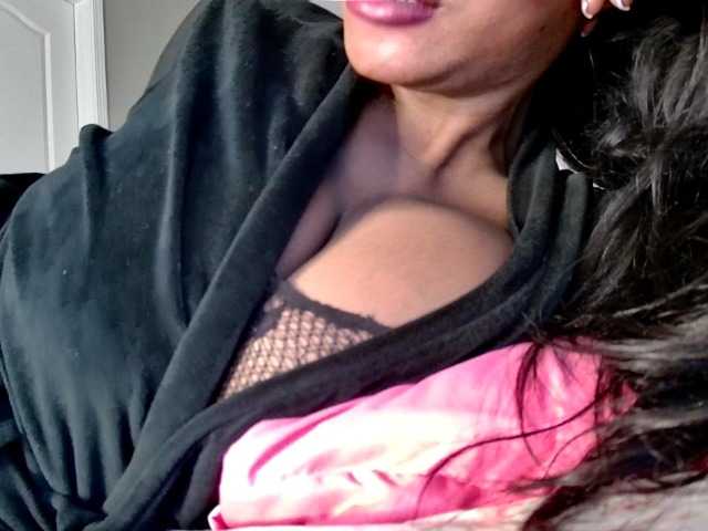 Ataliahh's BongaCams show and profile