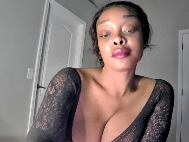 Ataliahh's BongaCams show and profile