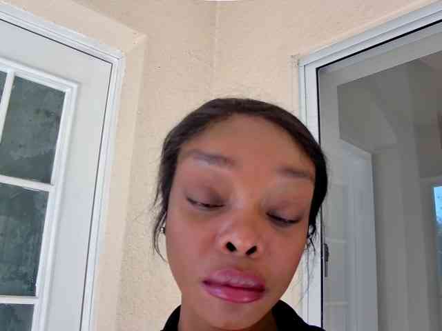 Ataliahh Live Webcam on BongaCams